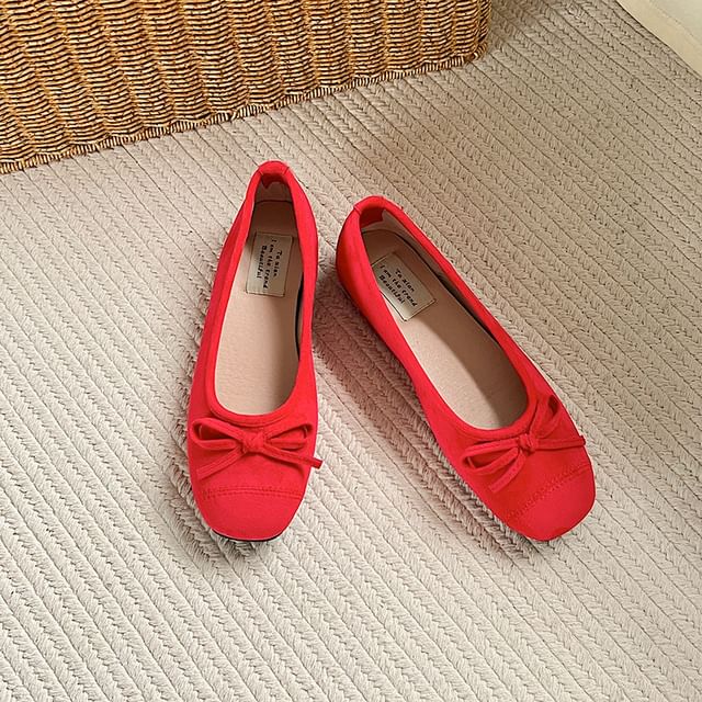 Accent Bow Flats Faux Leather