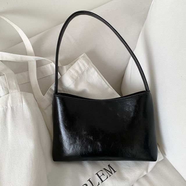 Faux Shoulder Bag Leather