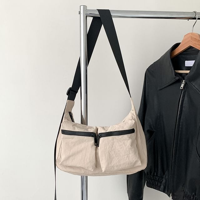 Multi-Pocket Bag Crossbody