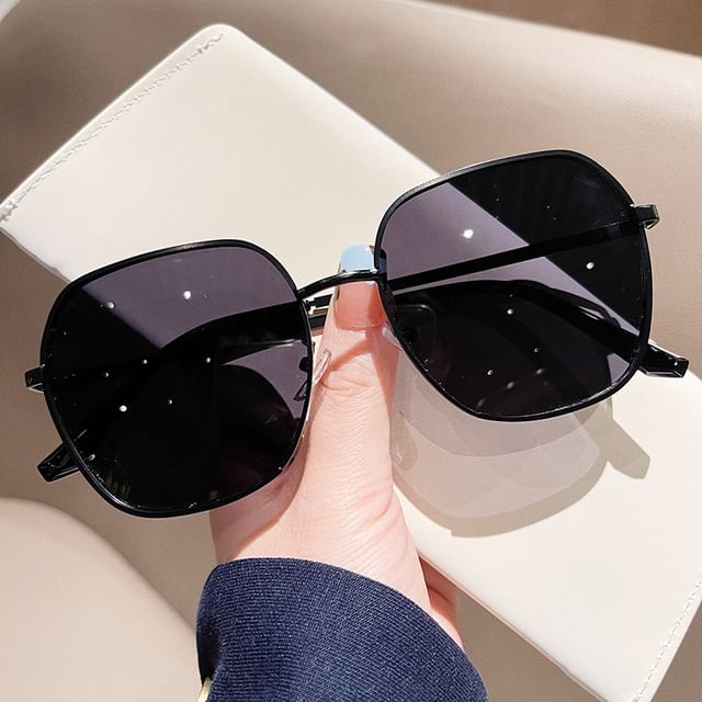 Frame Round Sunglasses