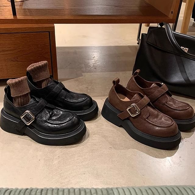 Buckled Shoes Platform