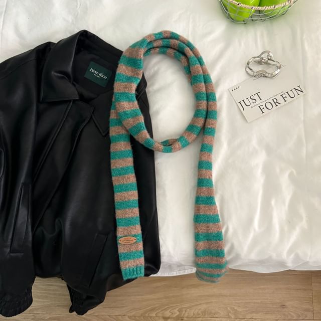 Knit Scarf Striped