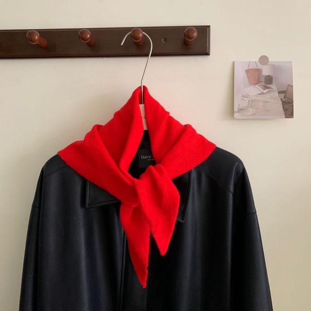 Scarf Triangle Plain Wool