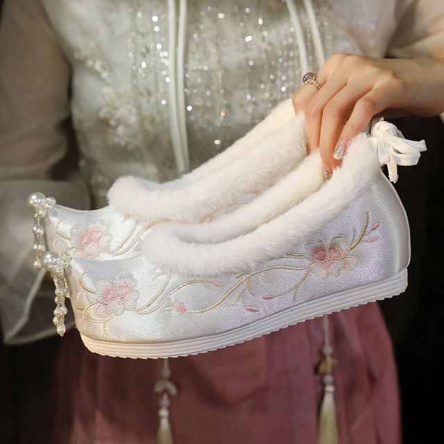 (Various Pumps Wedge Hidden Heel Fleece-Lined Beaded Designs) Embroidered