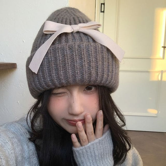 Ribbed Beanie Bow