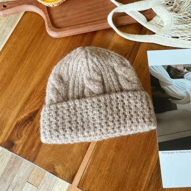 Knit Plain Cable Beanie