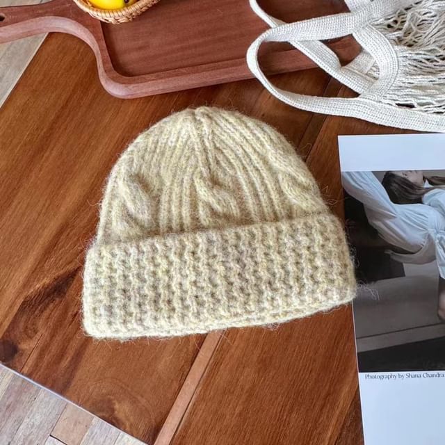 Knit Plain Cable Beanie