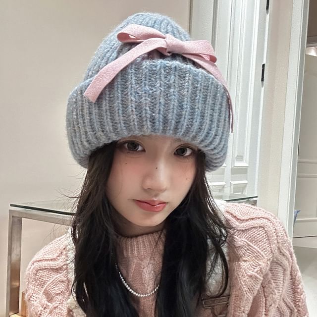 Ribbed Beanie Bow