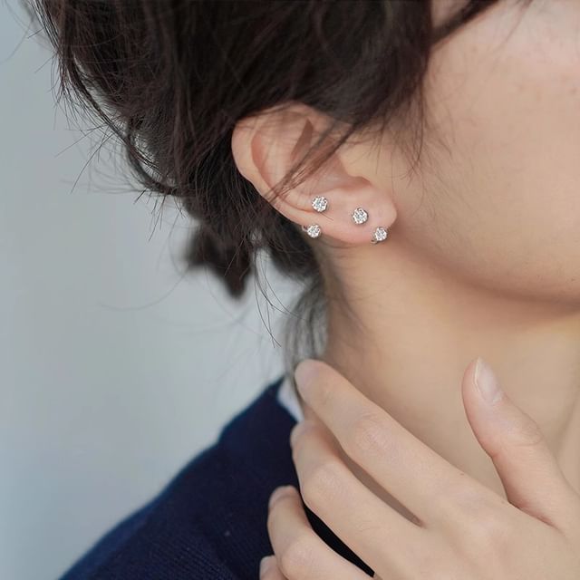 Huggie Rhinestone Earring Open