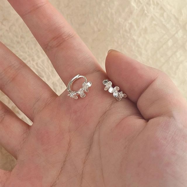 925 Sterling Silver Floral Huggie Earring