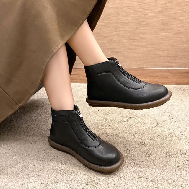 Faux Plain Boots Short Zip-Up Leather