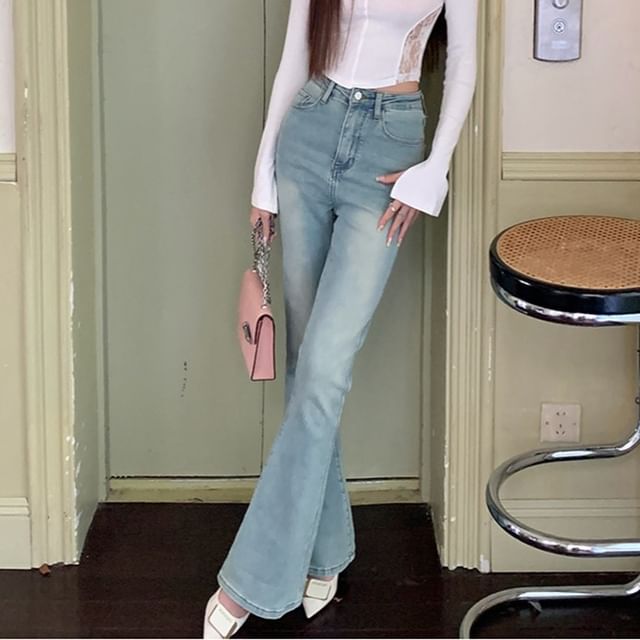 Rise Washed Flared Jeans High