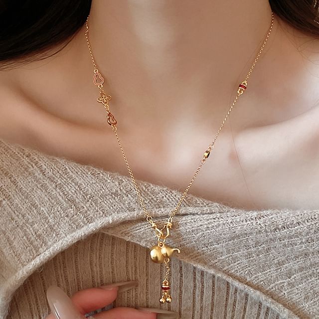 Pendant Necklace