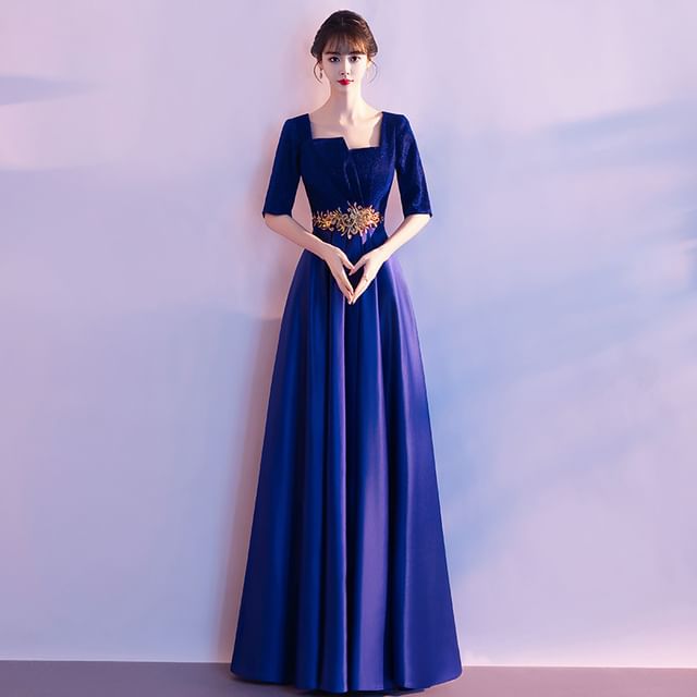 Neck A-Line Square Elbow-Sleeve Evening Embroidered Gown