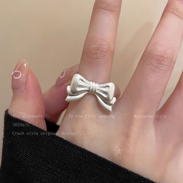 Bow Open Alloy Ring