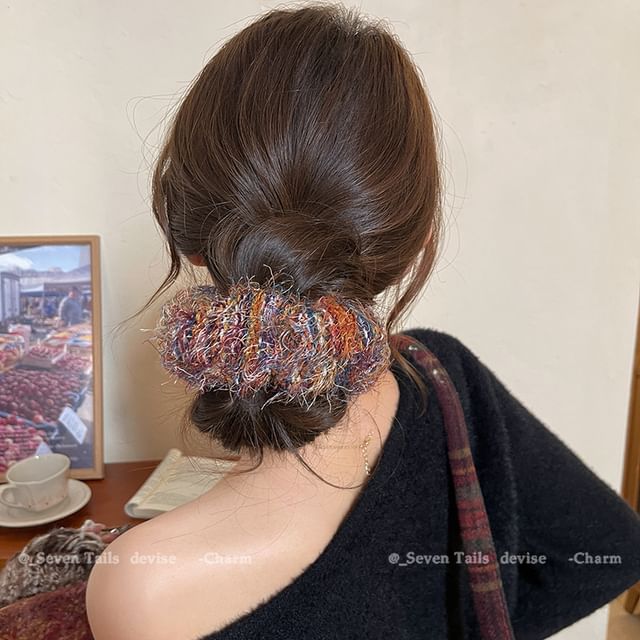 Hair Knit Fuzzy Tie