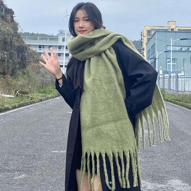 Plain Fringe Scarf