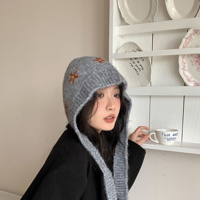 Hat Floral Embroidered Knit Bonnet