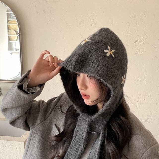 Hat Floral Embroidered Knit Bonnet