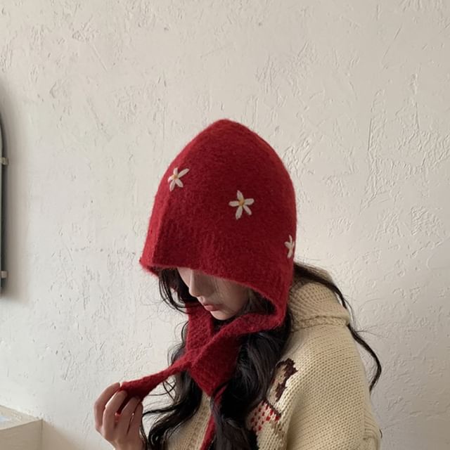 Hat Floral Embroidered Knit Bonnet