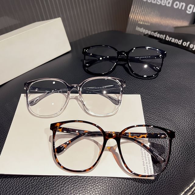 Blue Round Glasses Blocking Light