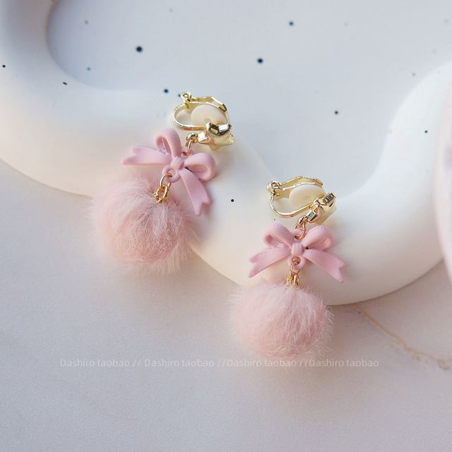 Pom Pom Drop Earring / Clip-On Earring