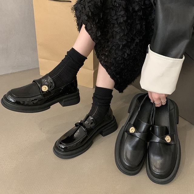 Platform Metal Faux Accent Loafers Leather