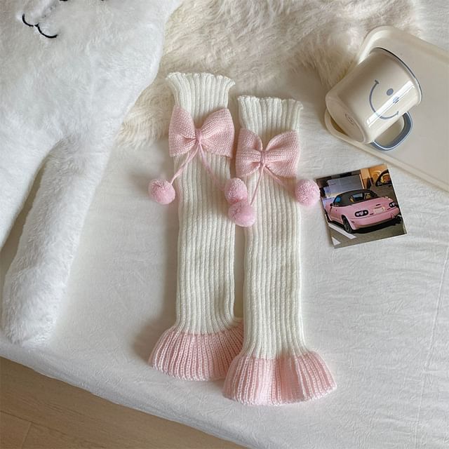 Two Tone Bow Pom Pom Ribbed Knit Leg Warmers