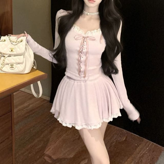 Hooded Plain Trim Top Mid A-Line Neck Long-Sleeve Lace Mini Rise Scoop / Skirt