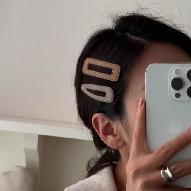 Clip Leather (Various Designs) Set of Hair 2: Faux