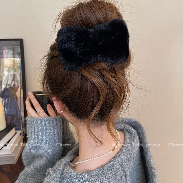 Bow Clip Claw Hair Chenille