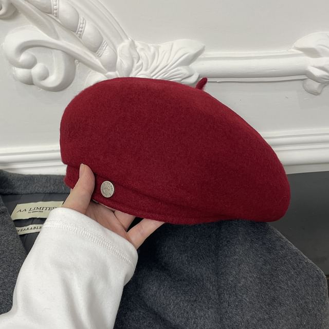 Beret Wool Hat Metal Disc