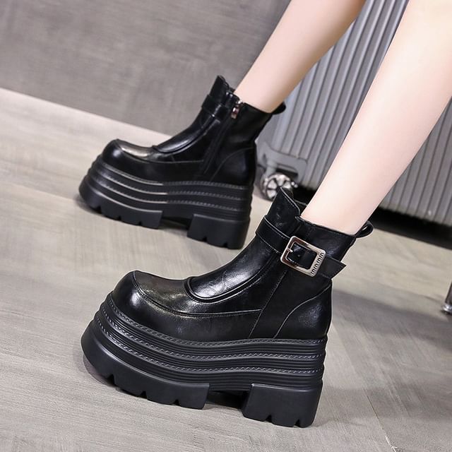 Short Zip-Up Genuine Platform Plain Boots Leather Buckled