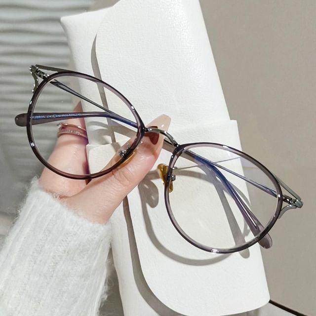 Round Eyeglasses Frame