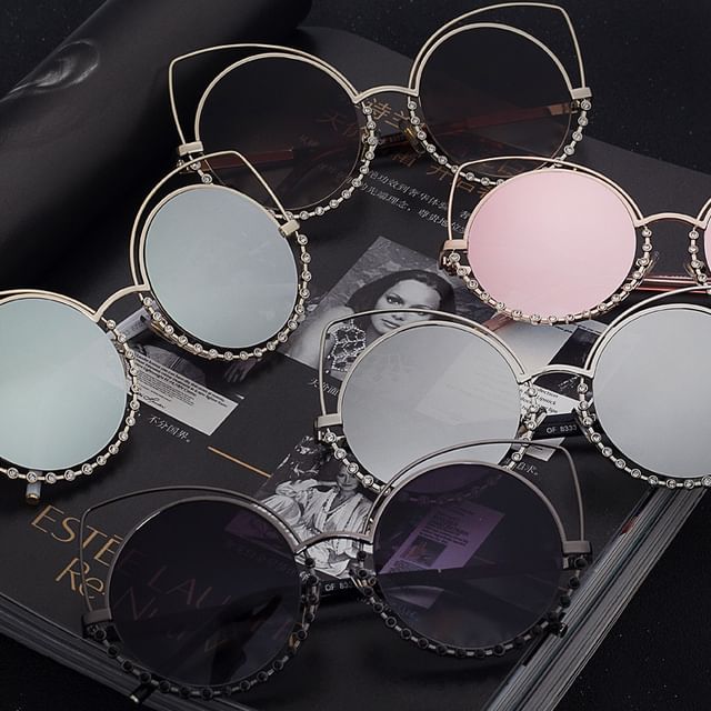 Sunglasses Metal Rhinestone Frame Cat Eye