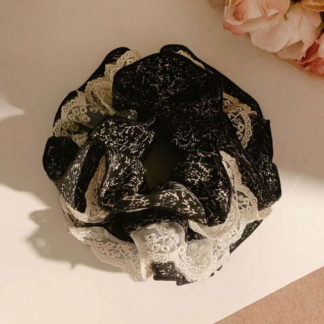 Print Scrunchie Lace Trim Floral