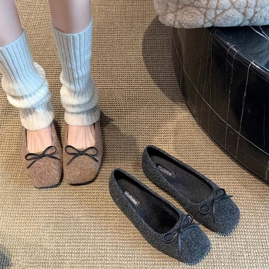 Bow Toe Square Flats Accent