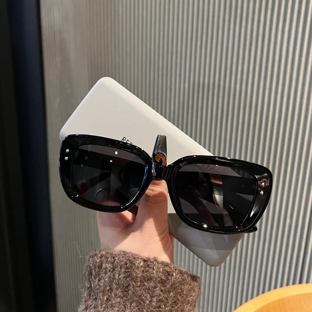 Thick Sunglasses Frame