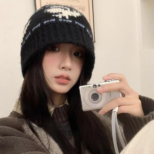 Cloche Hat Patterned Knit