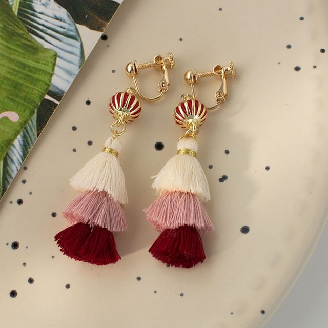 / Tassel Drop Clip-On Earring