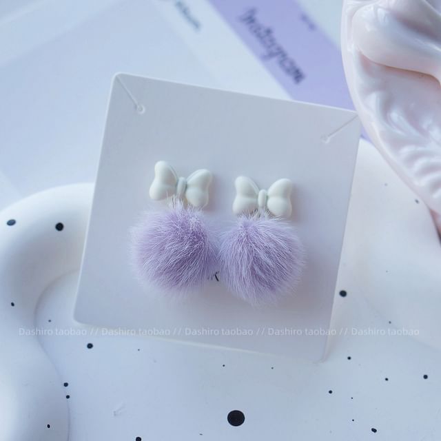 Drop / Stud Clip On Earring Pom