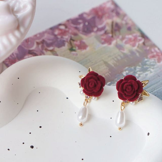 Clip Pearl Earring Rose On Faux / Drop