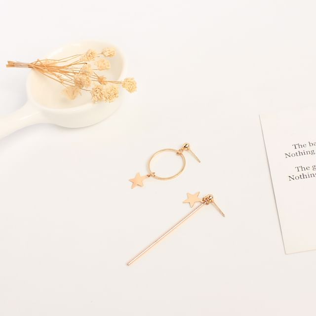 Dangle Asymmetrical Star Earring