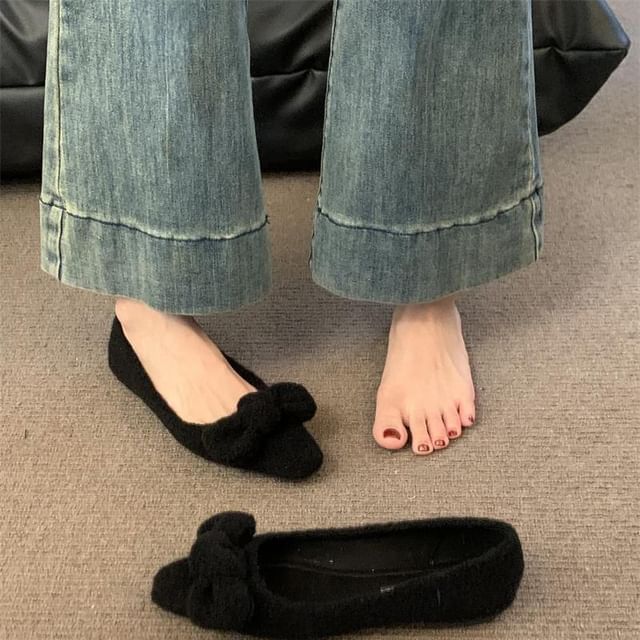Square Toe Flats Bow