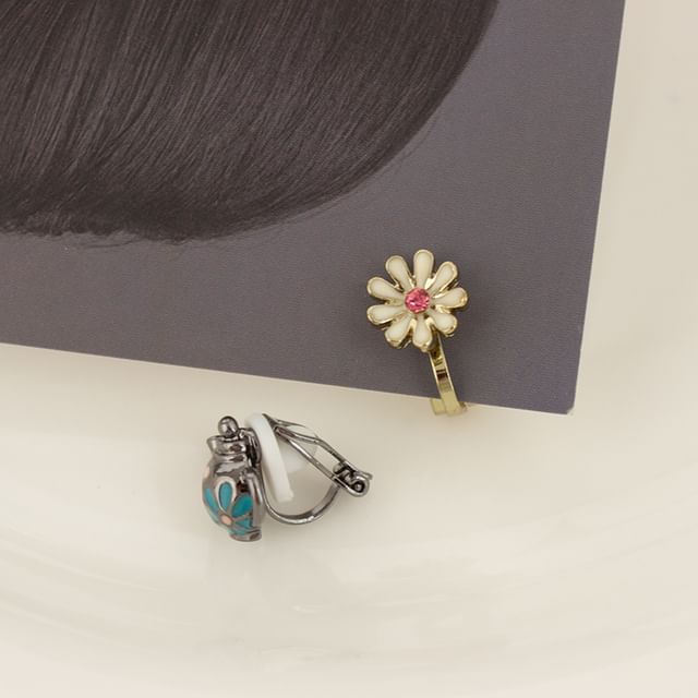 On Teapot Flower Earring Stud / Clip Enamel Asymmetrical