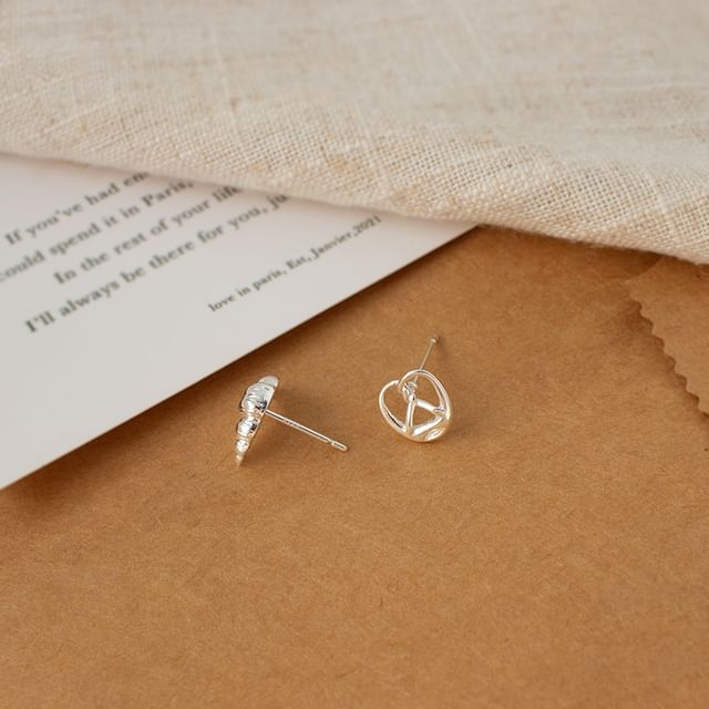 Earring Clip Stud Pastry Asymmetrical On /