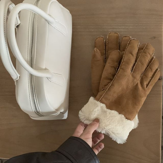 Fluffy Gloves Plain Faux Trim Suede