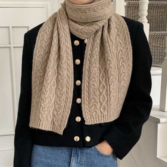 Cable-Knit Scarf Plain