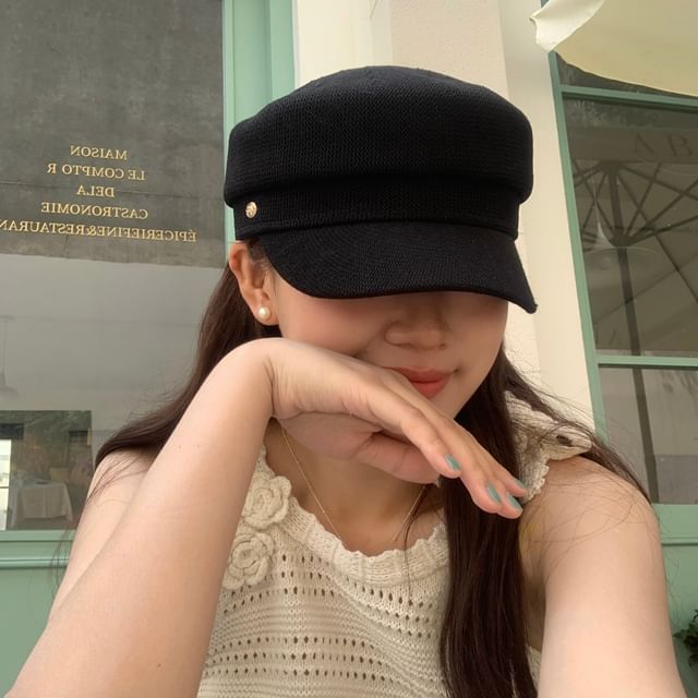 Buttoned Cap Newsboy