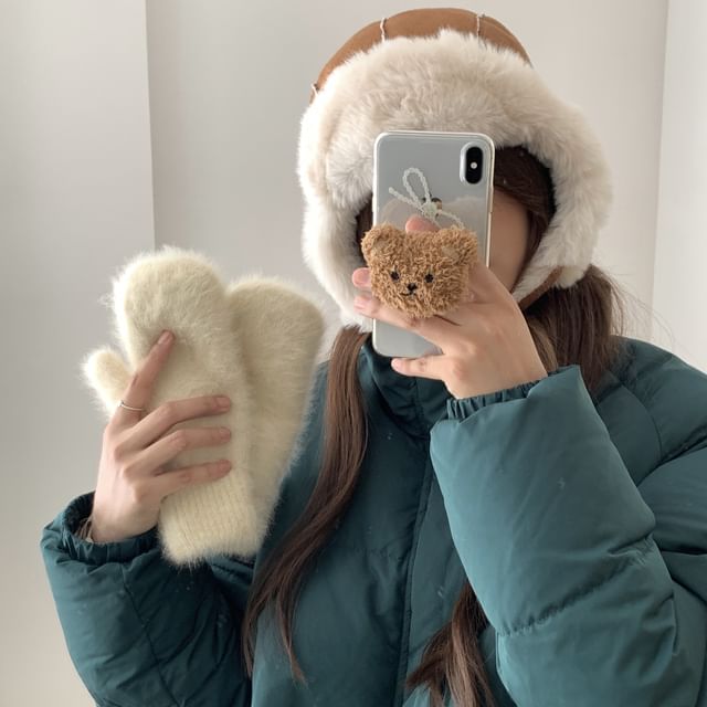 Applique Fluffy Trim Plain Hat Trapper